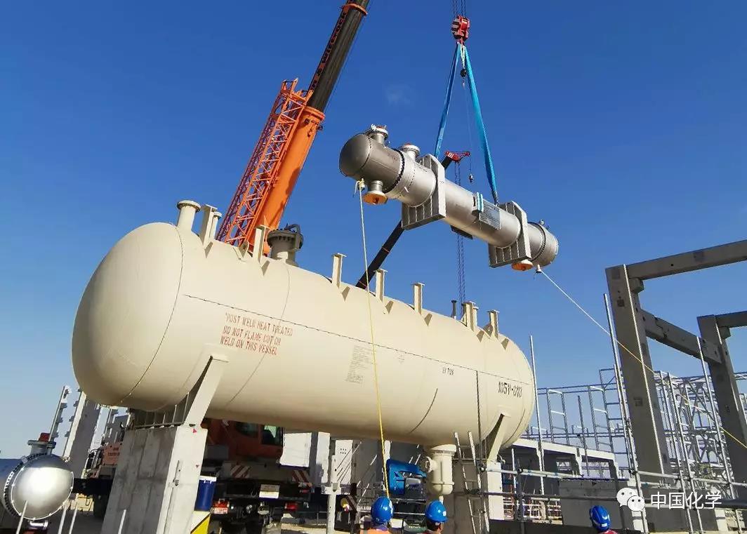 国内外两个战场同步发力!三化建施工生产冲出疫情阴霾 国内外两个战场同步发力!三化建施工生产冲出疫情阴霾