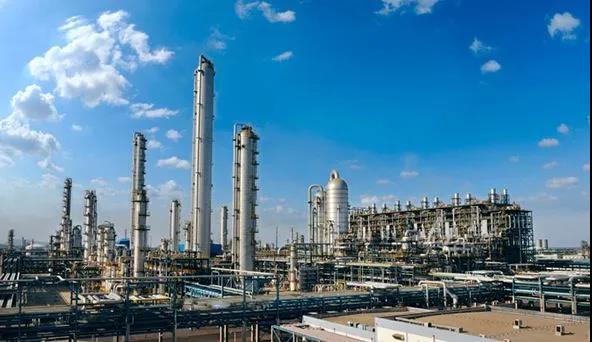 炼化行业迎来新一轮“扩能潮”,基础化工品或在三年内出现过剩 炼化行业迎来新一轮“扩能潮”,基础化工品或在三年内出现过剩