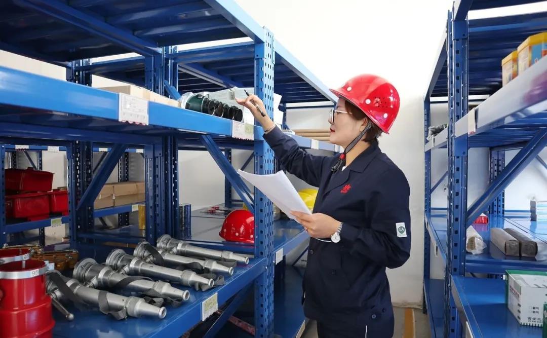 延长石油物资集团:“33条”越“寒冬” 延长石油物资集团:“33条”越“寒冬”