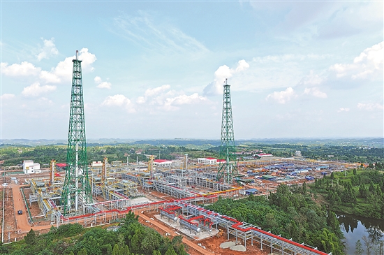 逐梦40年 青春正好 — 中油工程建设公司(CPECC)纪实 逐梦40年 青春正好 — 中油工程建设公司(CPECC)纪实