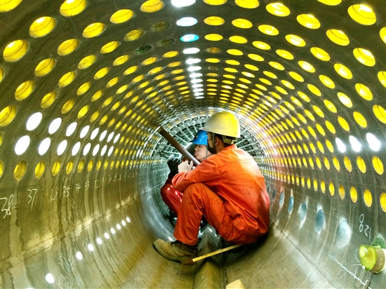 逐梦40年 青春正好 — 中油工程建设公司(CPECC)纪实 逐梦40年 青春正好 — 中油工程建设公司(CPECC)纪实