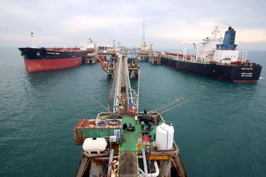 美国制裁伊朗石油部、国家石油公司和油轮子公司,伊拉克成为执行对伊朗石油制裁的新阵地 美国制裁伊朗石油部、国家石油公司和油轮子公司,伊拉克成为执行对伊朗石油制裁的新阵地