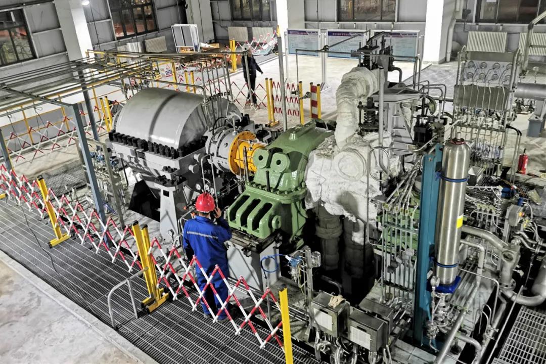 喜讯!榆能化甲醇中心净化装置汽轮机冲转一次成功 喜讯!榆能化甲醇中心净化装置汽轮机冲转一次成功
