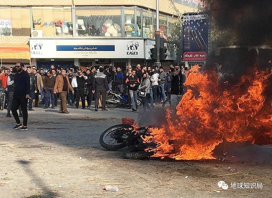石油土豪伊朗竟无油可用? 石油土豪伊朗竟无油可用?