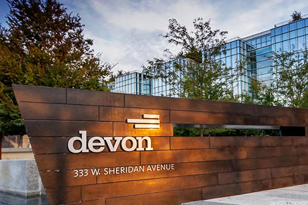 盘点国际石油行业大并购,谁在“抄底”? 盘点国际石油行业大并购,谁在“抄底”?