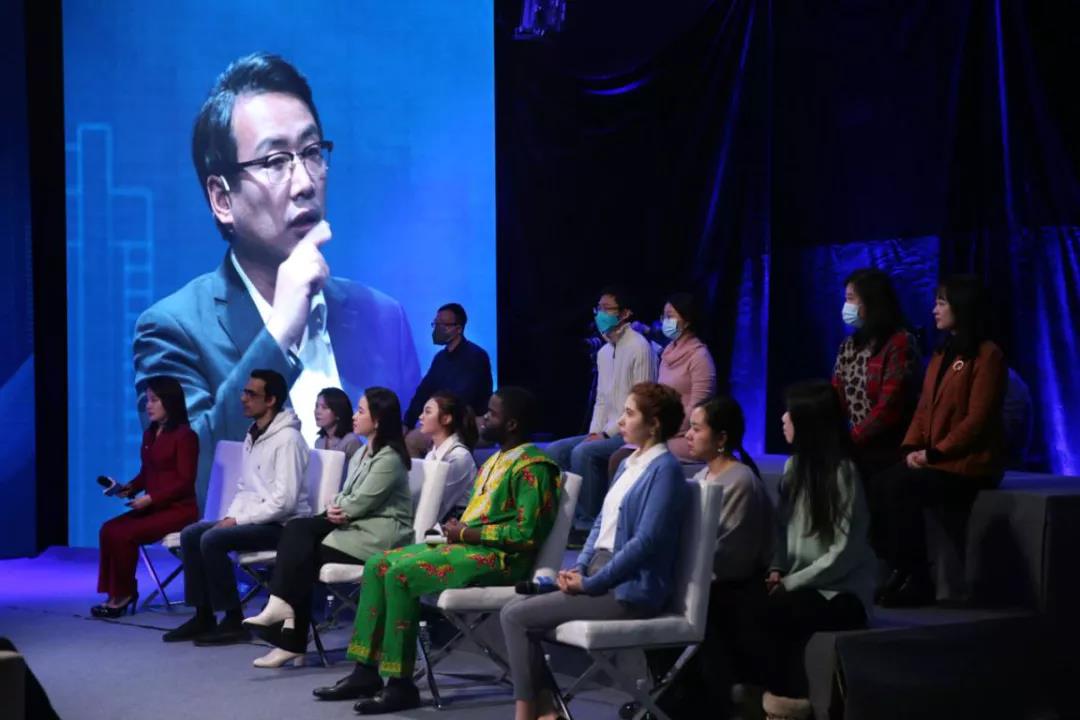 حݽحйҵΪʲôҪ߳ȥ