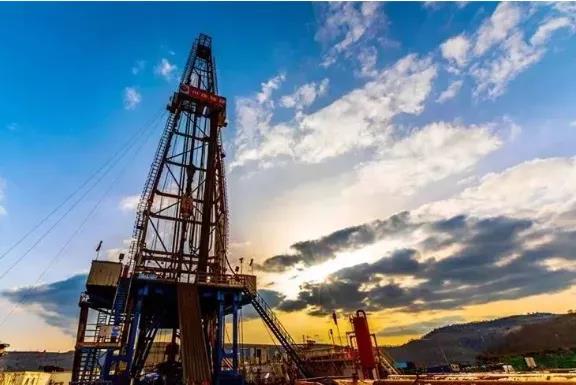 隆重介绍,长庆油田6000万吨效益开发的“撒手锏”——水平井! 隆重介绍,长庆油田6000万吨效益开发的“撒手锏”——水平井!