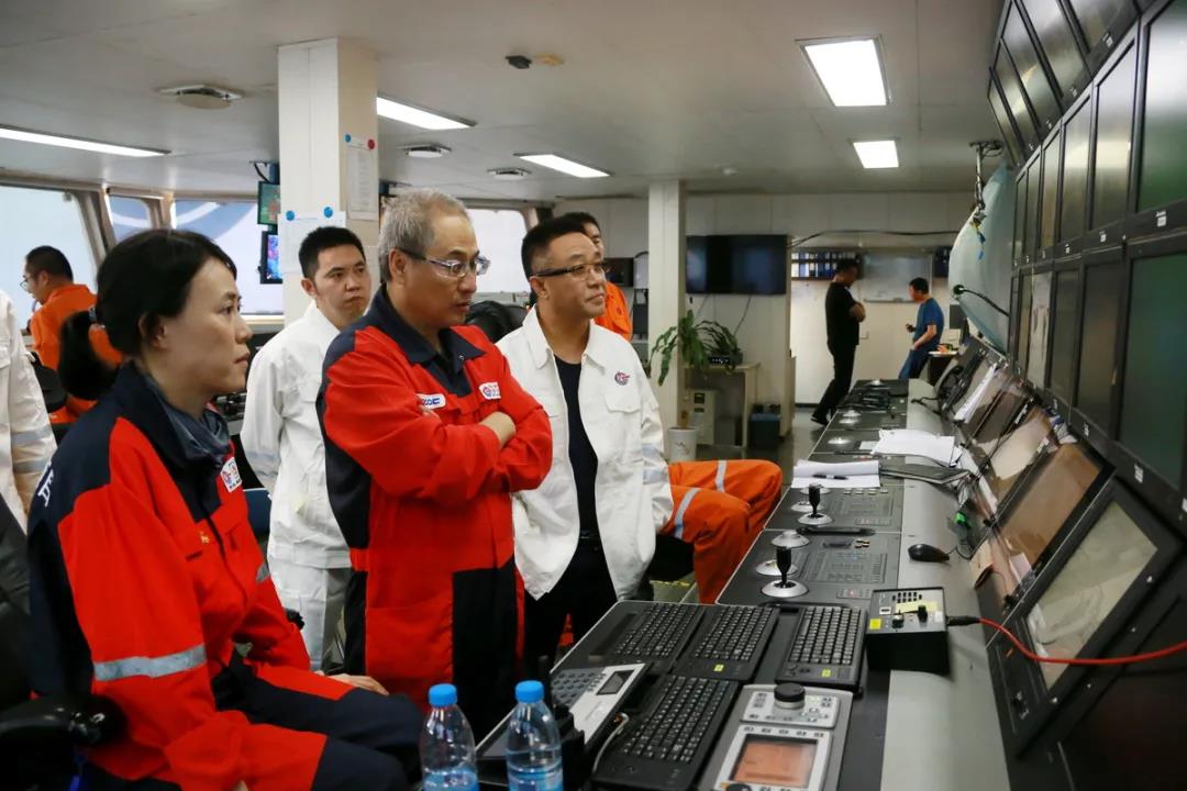 1500米海底,我国首个深水自营大气田两条“营养输送管”就位! 1500米海底,我国首个深水自营大气田两条“营养输送管”就位!