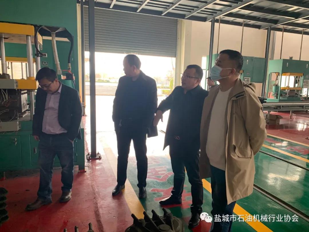 甘肃吴忠仪表有限责任公司杨占富总经理一行来江苏盐城考察调研 甘肃吴忠仪表有限责任公司杨占富总经理一行来江苏盐城考察调研