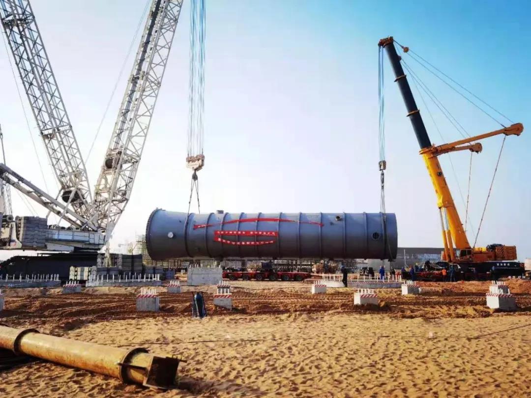 【项目建设】50万吨/年煤基乙醇项目核心塔器组装攻坚战全面启动 【项目建设】50万吨/年煤基乙醇项目核心塔器组装攻坚战全面启动