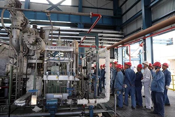长庆乙烷制乙烯项目乙烯装置裂解气压缩机一次开车成功 长庆乙烷制乙烯项目乙烯装置裂解气压缩机一次开车成功