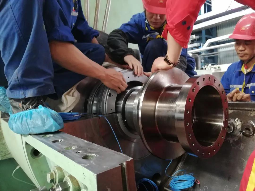 长庆乙烷制乙烯项目乙烯装置裂解气压缩机一次开车成功 长庆乙烷制乙烯项目乙烯装置裂解气压缩机一次开车成功