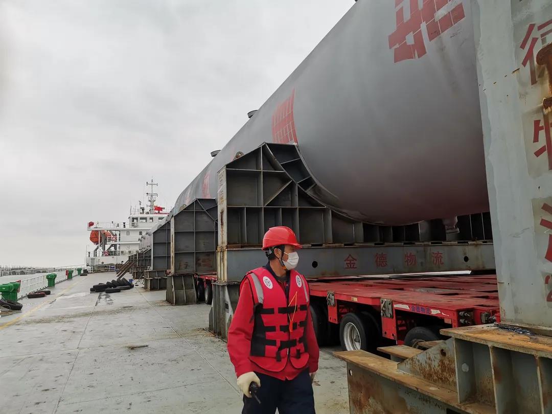 揭秘!大件设备入厂背后,原来还有这么多故事 揭秘!大件设备入厂背后,原来还有这么多故事