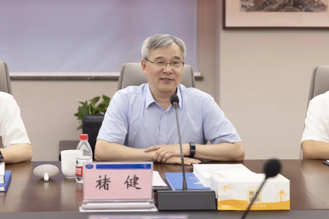 中控技术与杭氧集团签署战略合作协议 中控技术与杭氧集团签署战略合作协议