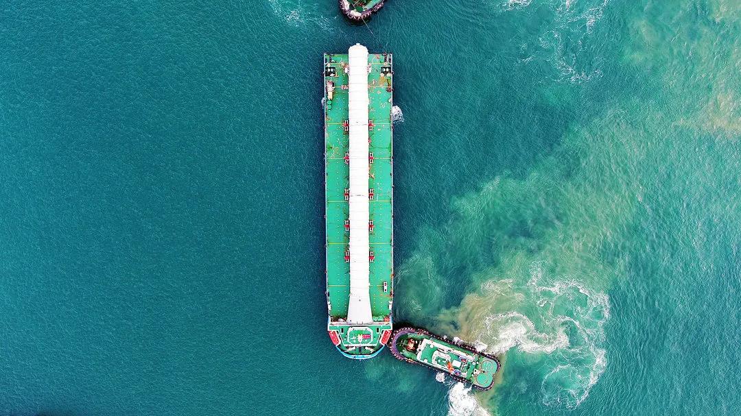 起运公司首次大型设备“海运+倒运”全过程运输圆满成功 起运公司首次大型设备“海运+倒运”全过程运输圆满成功