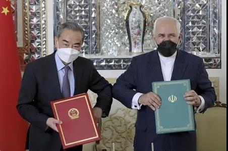 伊朗规划到2026年新增炼油能力6000吨,将加深与中国合作 伊朗规划到2026年新增炼油能力6000吨,将加深与中国合作