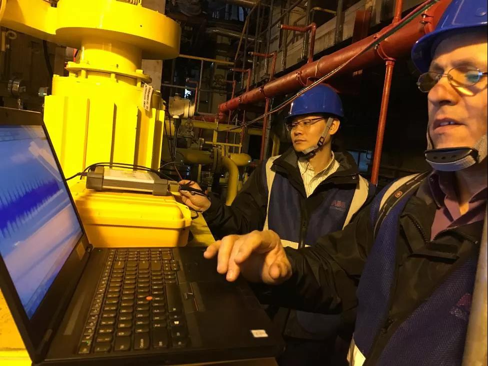 高达2G抗振能力,稳定应对严苛工况,ABB磁致伸缩液位计进入2.0时代 高达2G抗振能力,稳定应对严苛工况,ABB磁致伸缩液位计进入2.0时代