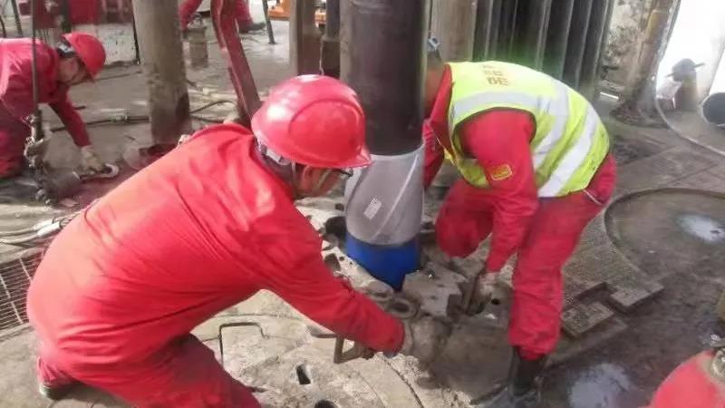 执着奔赴,真诚服务,赢得客户信任 执着奔赴,真诚服务,赢得客户信任