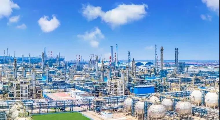 正式投产 丙烯腈产能跃居国内第一!盛虹集团新能源新材料项目再迎重大节点 正式投产 丙烯腈产能跃居国内第一!盛虹集团新能源新材料项目再迎重大节点