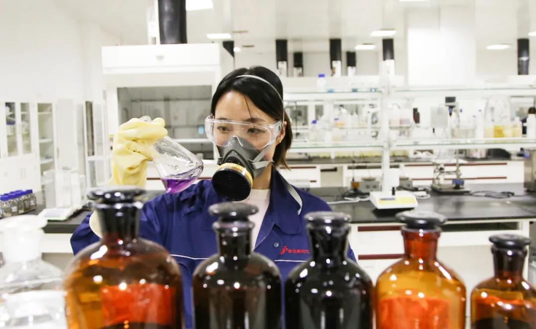 正式投产 丙烯腈产能跃居国内第一!盛虹集团新能源新材料项目再迎重大节点 正式投产 丙烯腈产能跃居国内第一!盛虹集团新能源新材料项目再迎重大节点