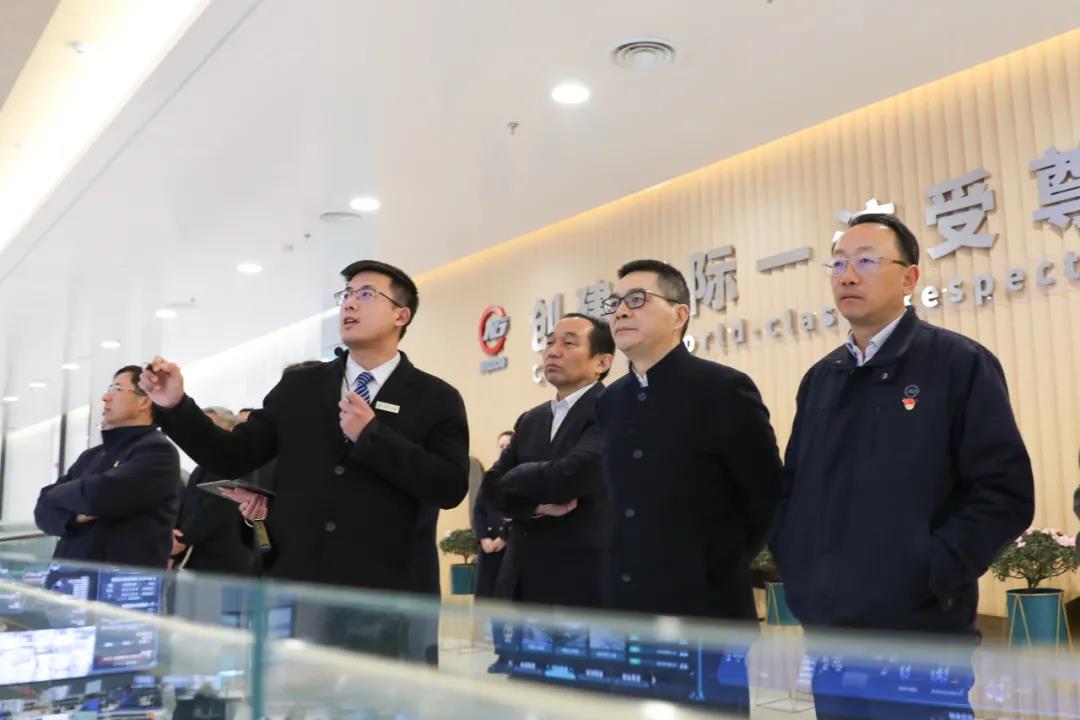 成达公司与南钢、十四化建签署战略合作协议 成达公司与南钢、十四化建签署战略合作协议