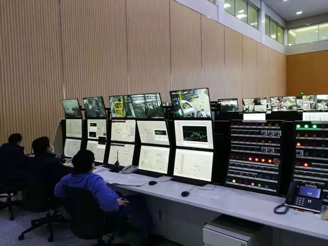 捷报!寰球公司又一大型苯酚/丙酮装置顺利开车 捷报!寰球公司又一大型苯酚/丙酮装置顺利开车