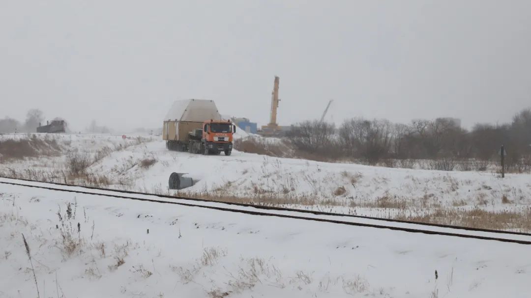 聚焦 | 零下20多度,2套压缩机组运抵AGPP项目四期现场 聚焦 | 零下20多度,2套压缩机组运抵AGPP项目四期现场