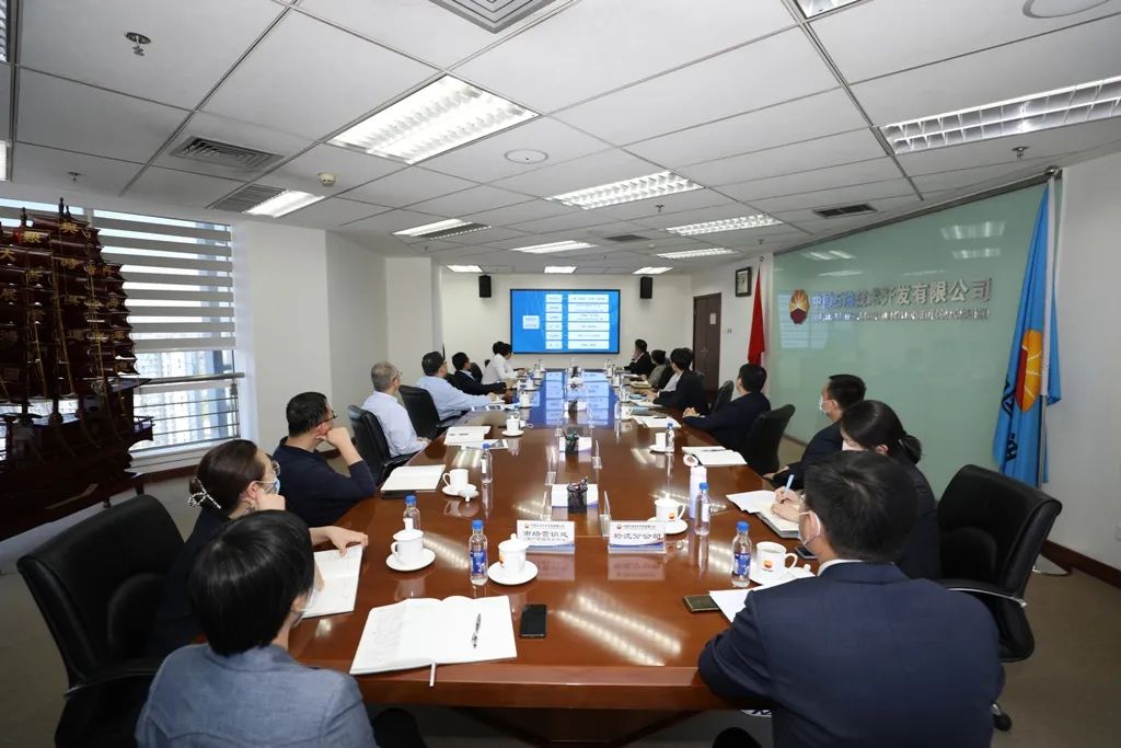 白玉光听取石化业务倍增计划专题汇报 白玉光听取石化业务倍增计划专题汇报