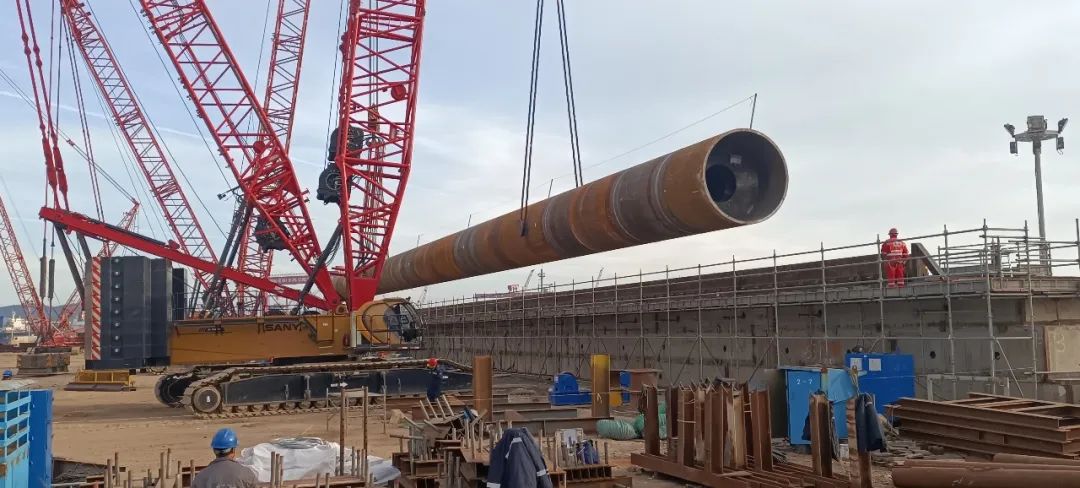 亚洲在建第二深水导管架中心桁架完工 亚洲在建第二深水导管架中心桁架完工