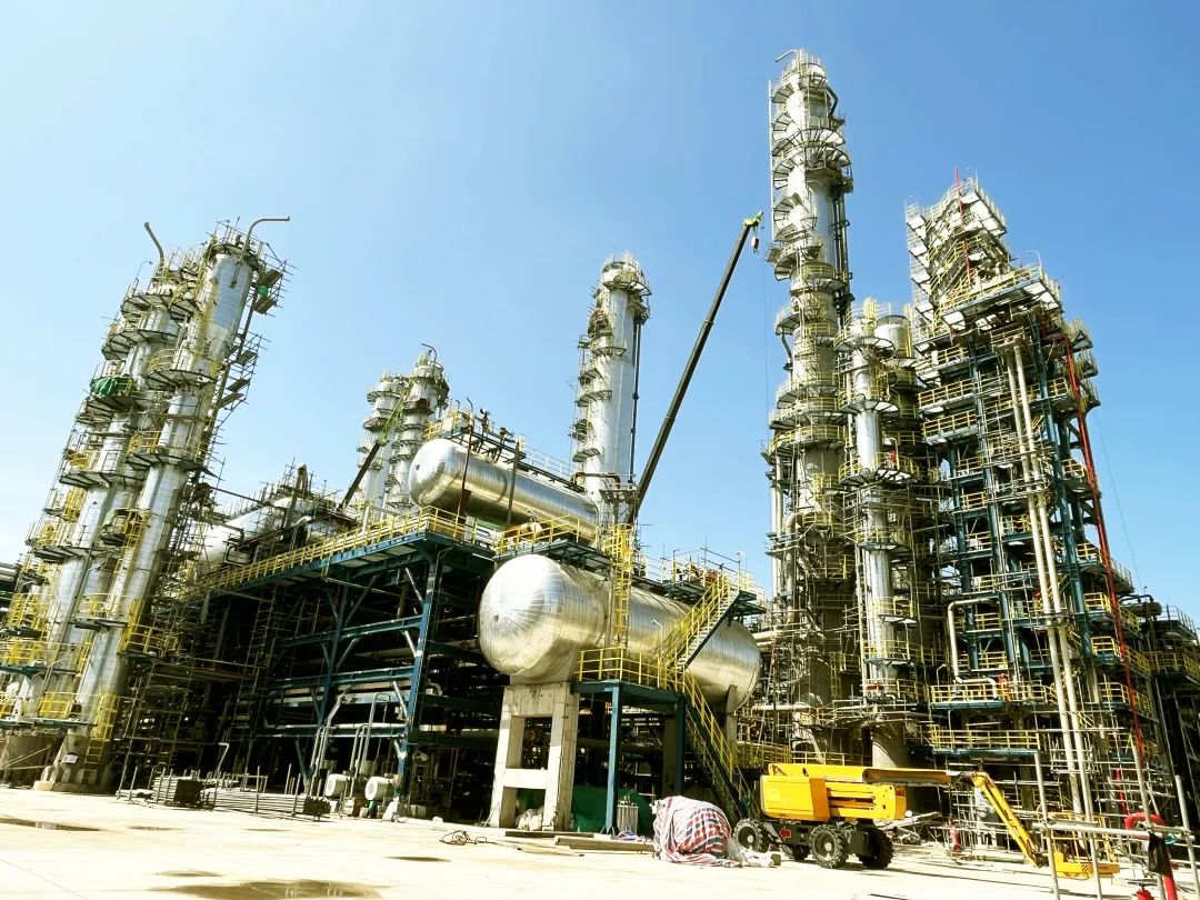 决战·广东石化 | 第一建设公司53个主项擎起“大炼油” 决战·广东石化 | 第一建设公司53个主项擎起“大炼油”