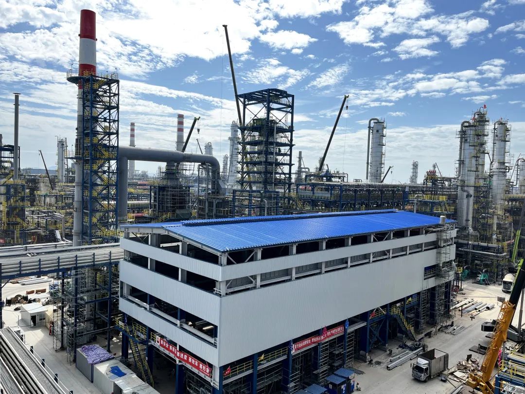 决战·广东石化 | 第一建设公司53个主项擎起“大炼油” 决战·广东石化 | 第一建设公司53个主项擎起“大炼油”