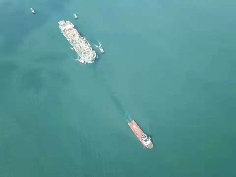 我国首次自主成功解脱海上浮式生产储油装置 我国首次自主成功解脱海上浮式生产储油装置