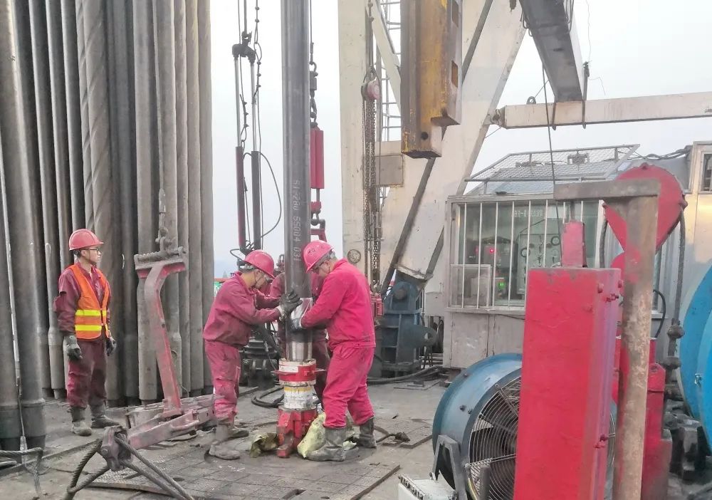 8445米!天管产品助四川盆地钻井刷新纪录 8445米!天管产品助四川盆地钻井刷新纪录