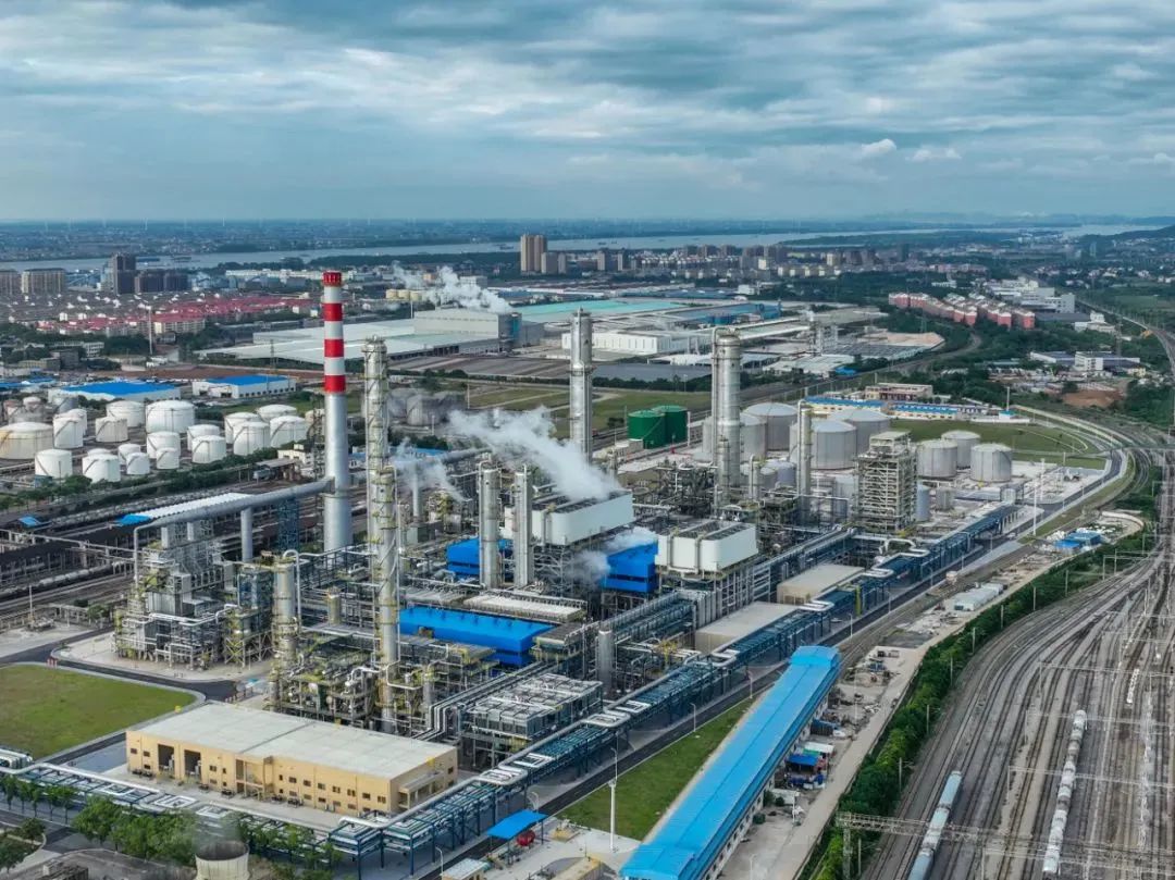 中控技术总线控制系统助力新一代国产芳烃装置建成投产 中控技术总线控制系统助力新一代国产芳烃装置建成投产