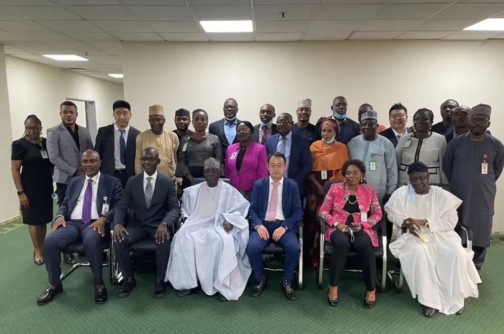 赛鼎公司与尼日利亚国家石油公司(NNPC)举行项目执行会 赛鼎公司与尼日利亚国家石油公司(NNPC)举行项目执行会