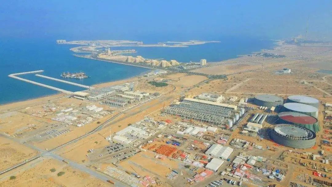 中国能建承建的全球第二大膜法海水淡化厂实现整体商业运行 中国能建承建的全球第二大膜法海水淡化厂实现整体商业运行