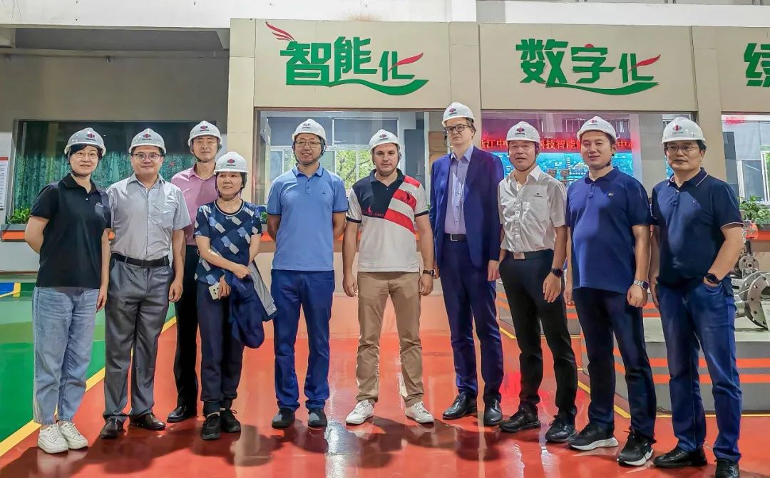 西布尔到访中德 双方期待更深合作 西布尔到访中德 双方期待更深合作