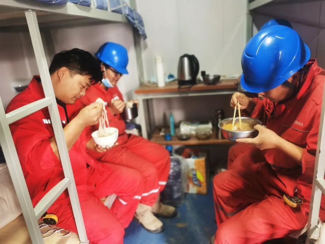 科瑞石油技术-瑞恒兴域塔河项目部百日冲刺工作纪实 科瑞石油技术-瑞恒兴域塔河项目部百日冲刺工作纪实