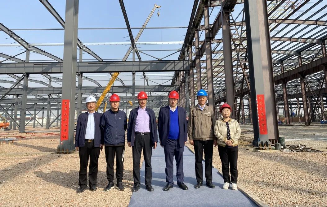 年产2万吨高端装备用高性能不锈钢无缝管项目“上梁仪式”圆满完成 年产2万吨高端装备用高性能不锈钢无缝管项目“上梁仪式”圆满完成