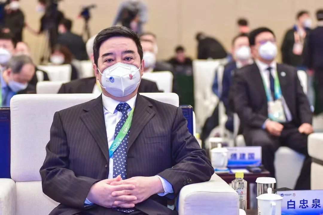 第五届进博会 | 中国电气装备与全球12家供应商签订采购协议 第五届进博会 | 中国电气装备与全球12家供应商签订采购协议