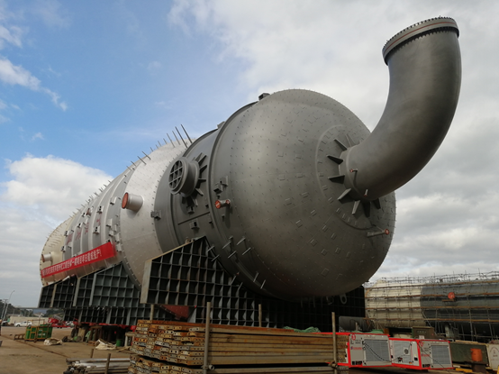 4000吨履带吊最新战报:埃克森美孚乙烯一期项目急冷双塔吊装就位! 4000吨履带吊最新战报:埃克森美孚乙烯一期项目急冷双塔吊装就位!