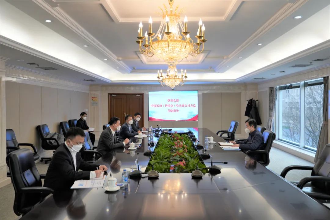 李小宁会见中国石油(伊拉克)哈法亚公司总经理方甲中 李小宁会见中国石油(伊拉克)哈法亚公司总经理方甲中