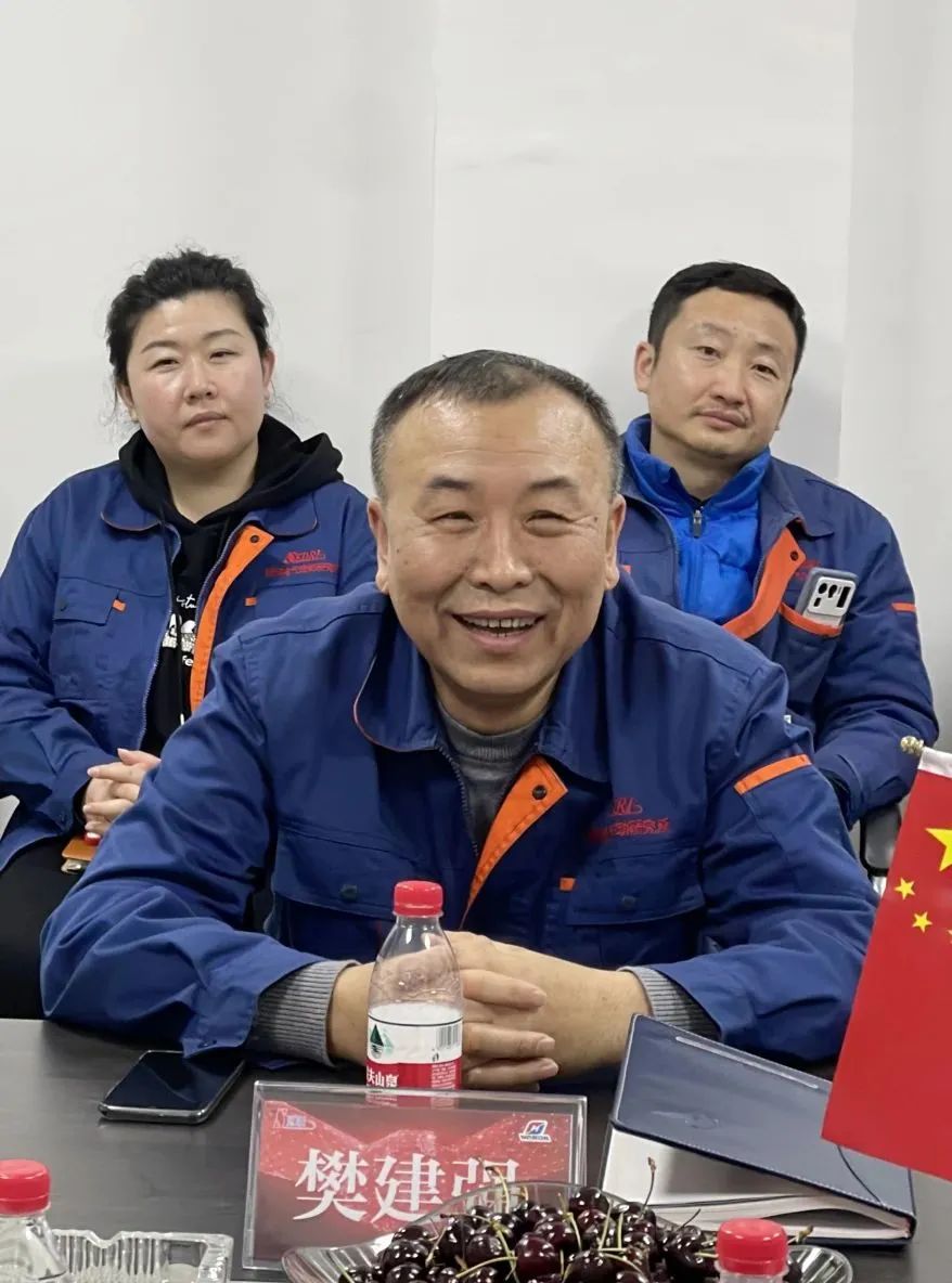 华荣科技股份有限公司总经理李江一行领导莅临沈传所参观交流 华荣科技股份有限公司总经理李江一行领导莅临沈传所参观交流