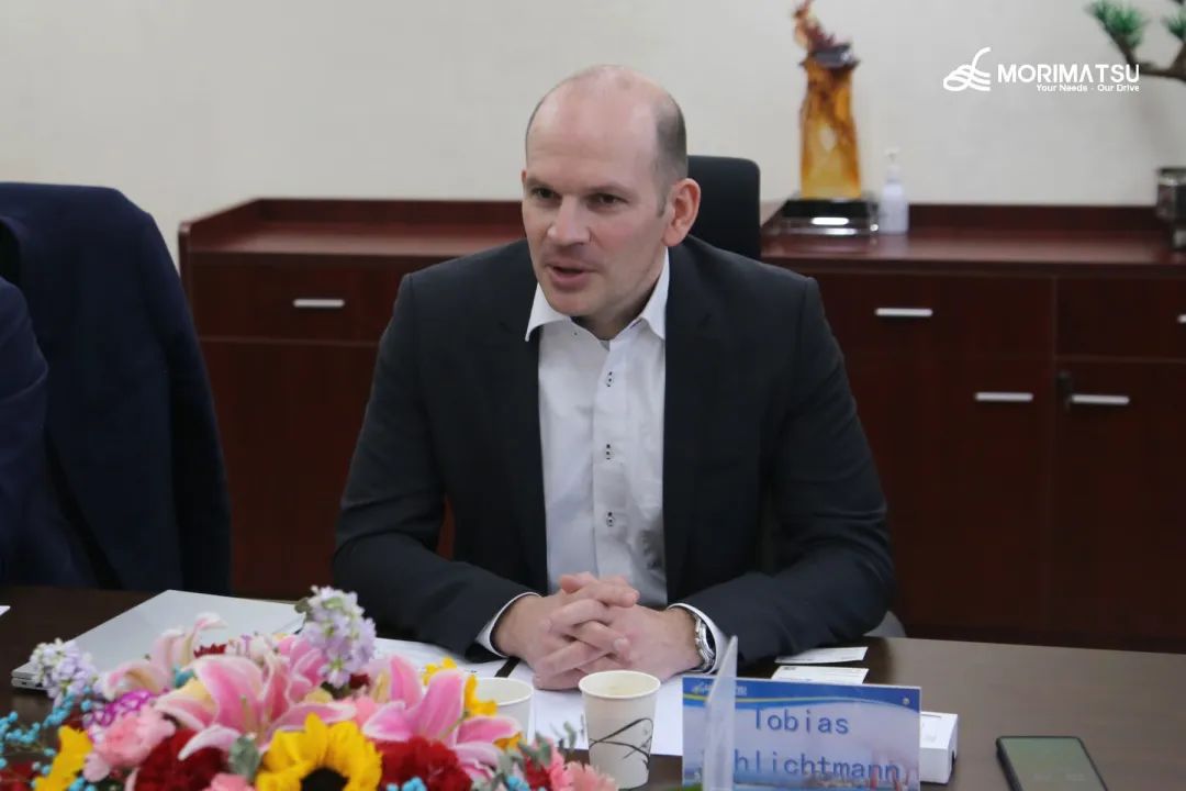 巴斯夫携手森松,栽下友谊之树 巴斯夫携手森松,栽下友谊之树