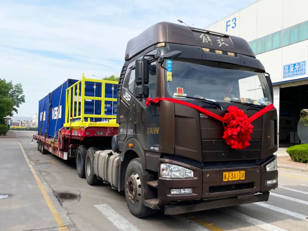 科瑞油气丨再突破!国内首套组合动力双游钩水井钻机成功发运 科瑞油气丨再突破!国内首套组合动力双游钩水井钻机成功发运