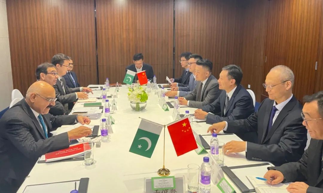 一带一路│王洪涛拜访巴基斯坦能源部长 一带一路│王洪涛拜访巴基斯坦能源部长