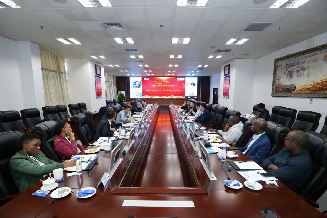 乌干达石油管理局执行董事Ernest N.T. Rubondo一行到访海油工程 乌干达石油管理局执行董事Ernest N.T. Rubondo一行到访海油工程