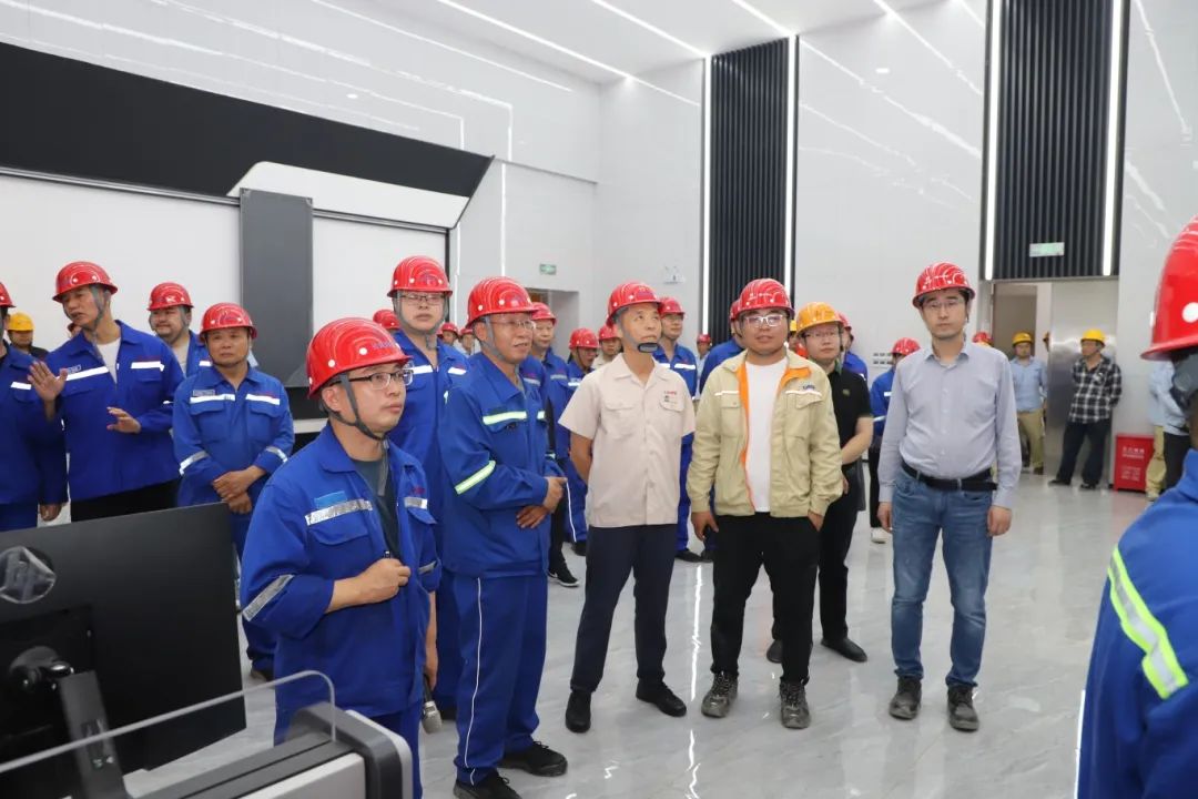 热烈祝贺127特种钢管项目热负荷全线联动试车成功! 热烈祝贺127特种钢管项目热负荷全线联动试车成功!