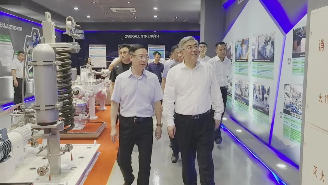 大连市政府考察团到威福陆集团大连生产基地考察交流 大连市政府考察团到威福陆集团大连生产基地考察交流