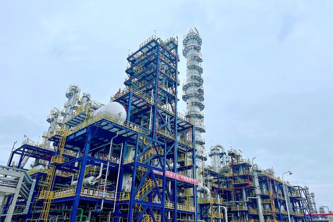 中石化上海工程EPC总承包的安庆辛醇装置一次试车成功 中石化上海工程EPC总承包的安庆辛醇装置一次试车成功